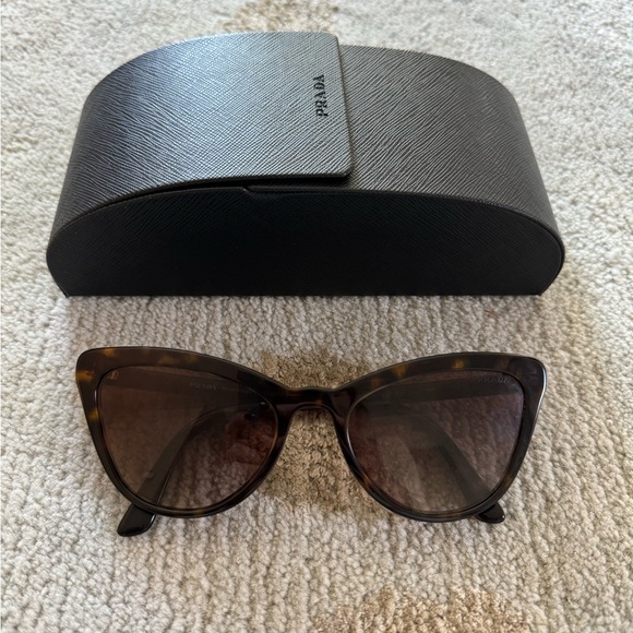 Prada Tortoise Shell Cat Eye Sunglasses - Picture 1 of 6